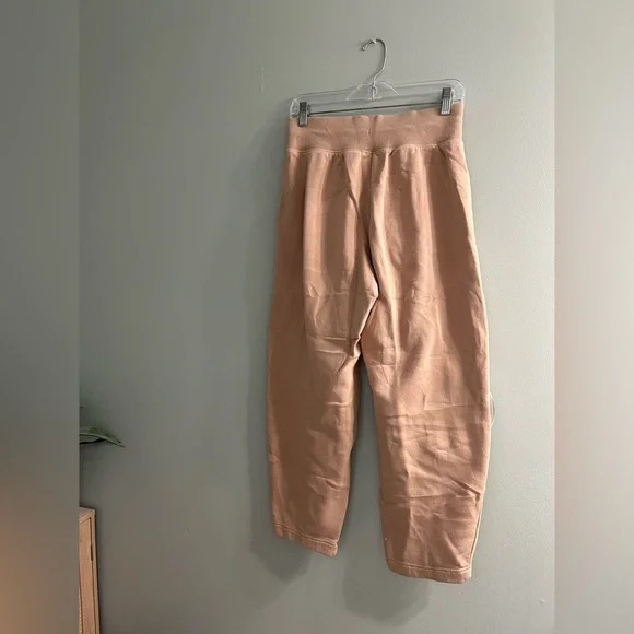 WOMEN'S NIKE SPORTSWEAR STYLE FLEECE HIGH-WAISTED CURVE SWEATPANTS - Picture 9 of 9